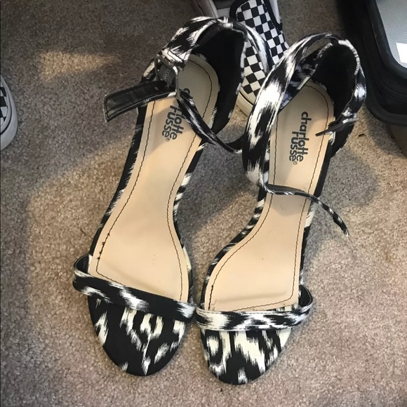 Strappy heels - Picture 1 of 2